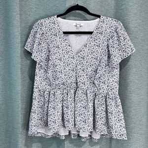 Madewell Georgette Ruffle-Sleeve Peplum Top in Americana Floral size Medium